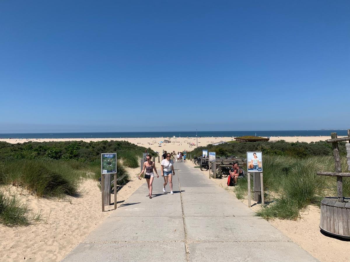 Dijkhofje, Dichtbij Strand, Zee En Meer. 弗劳温普尔德 外观 照片